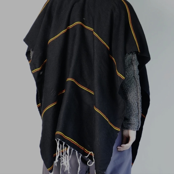 Harley Davidson Poncho - Picture 2 of 5